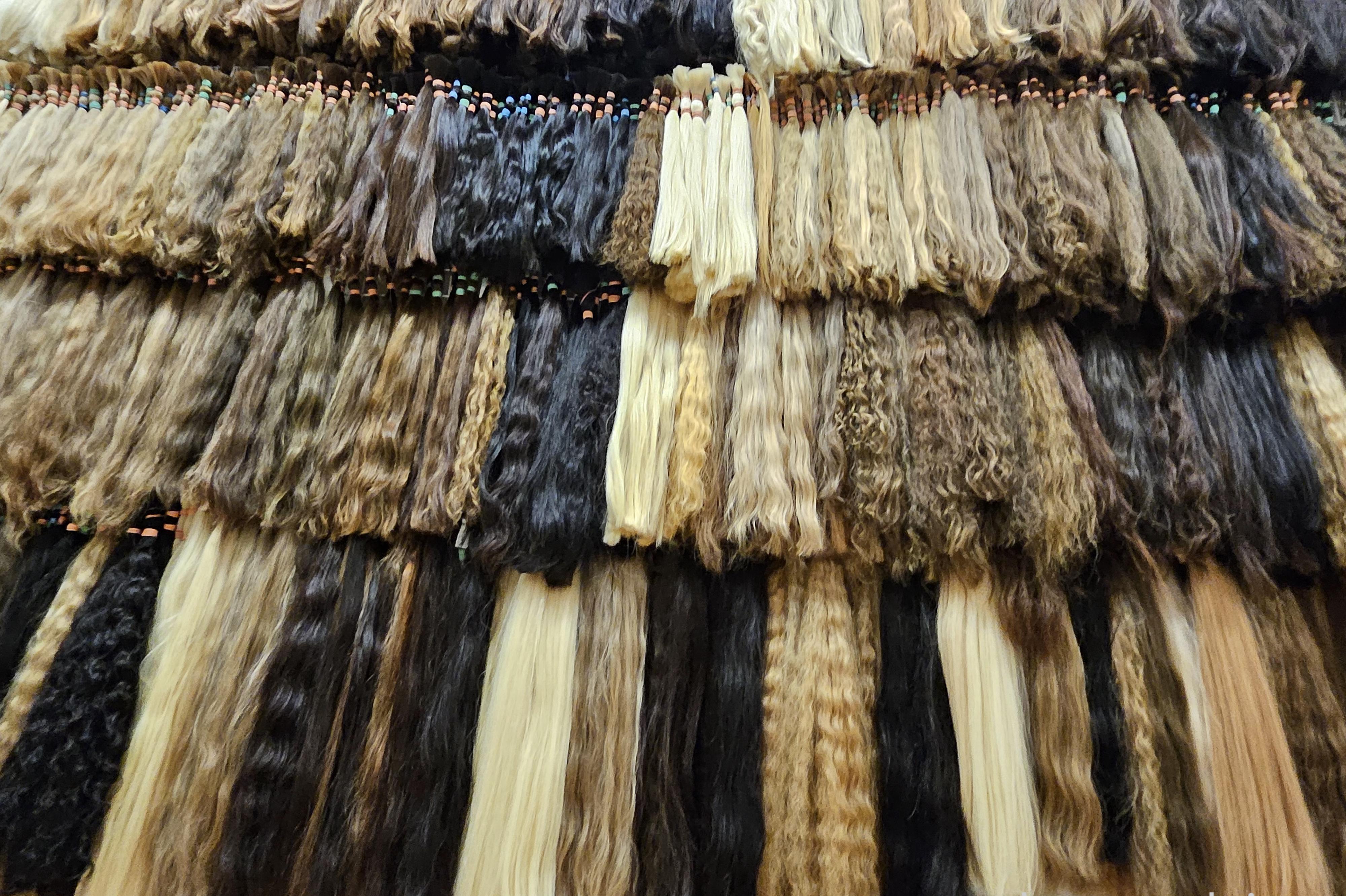 Prodej vlasů VEHEN s.r.o. foto 1