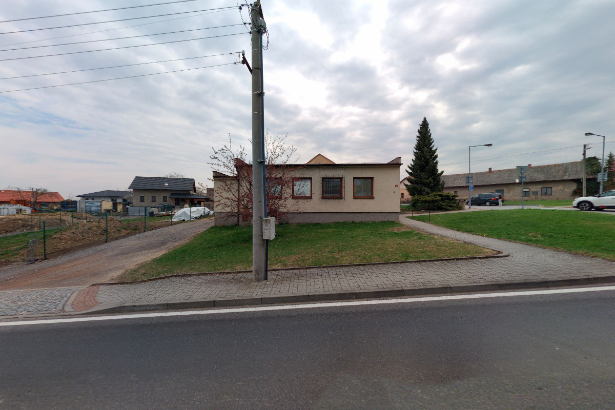 Pošta Dobřenice foto 3