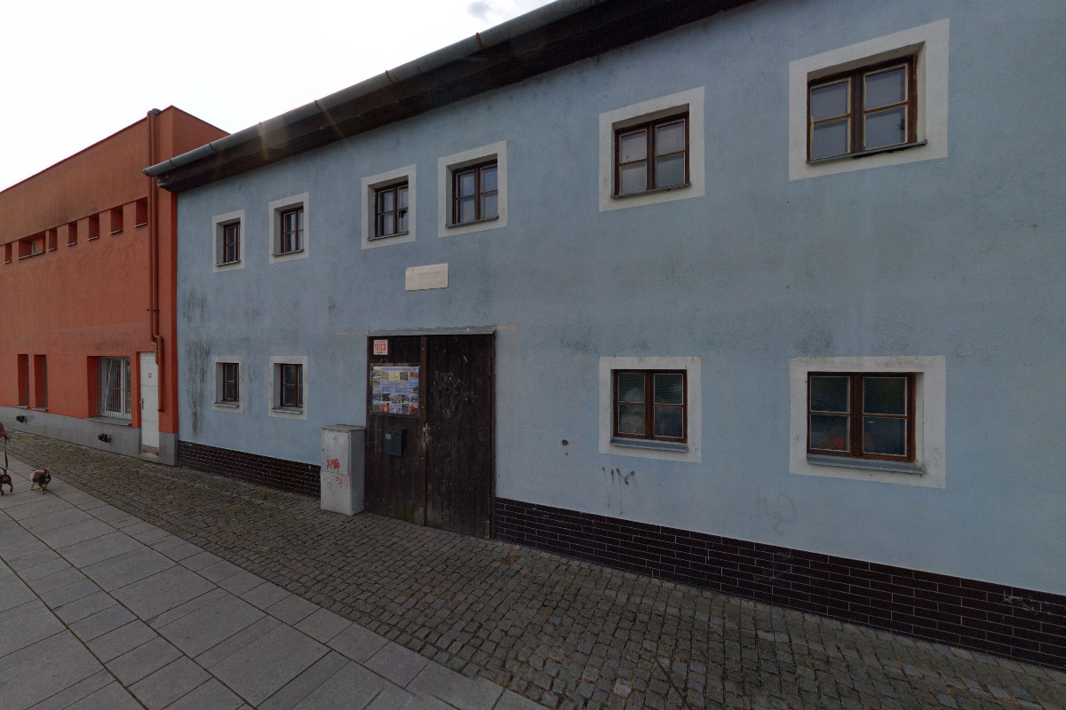 Junák - český skaut, přístav Žlutá Ponorka Třebíč - klubovna foto 2