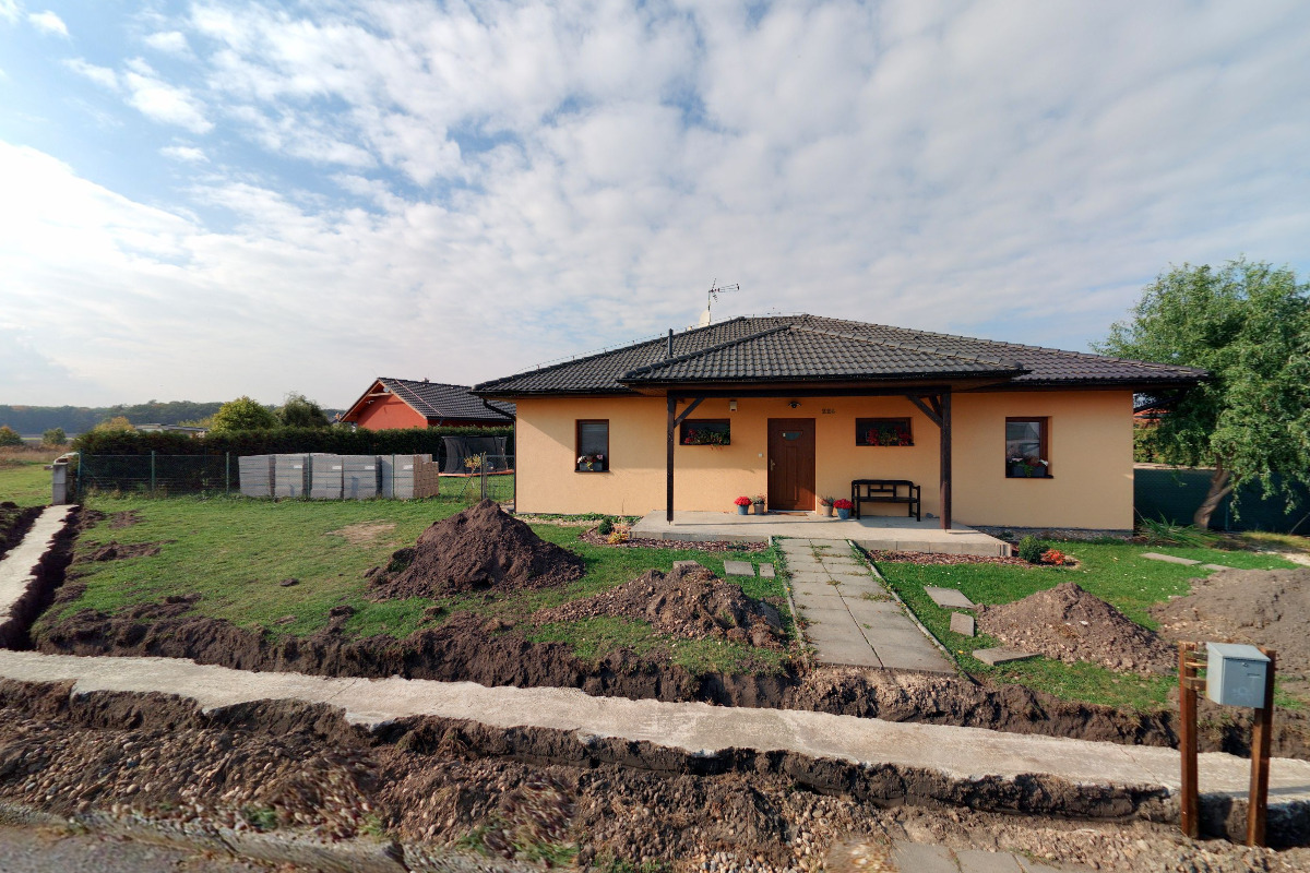 Petr Revenda - realitní makléř foto 5