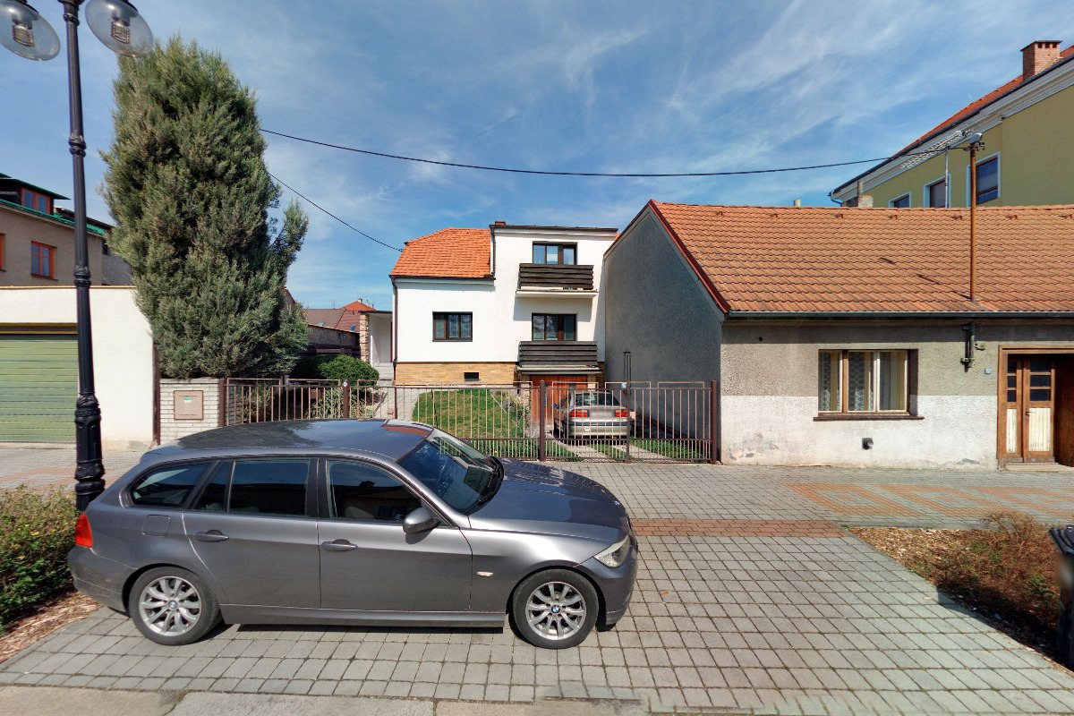 Novobydžovský čtverec - klub přátel historických vozidel