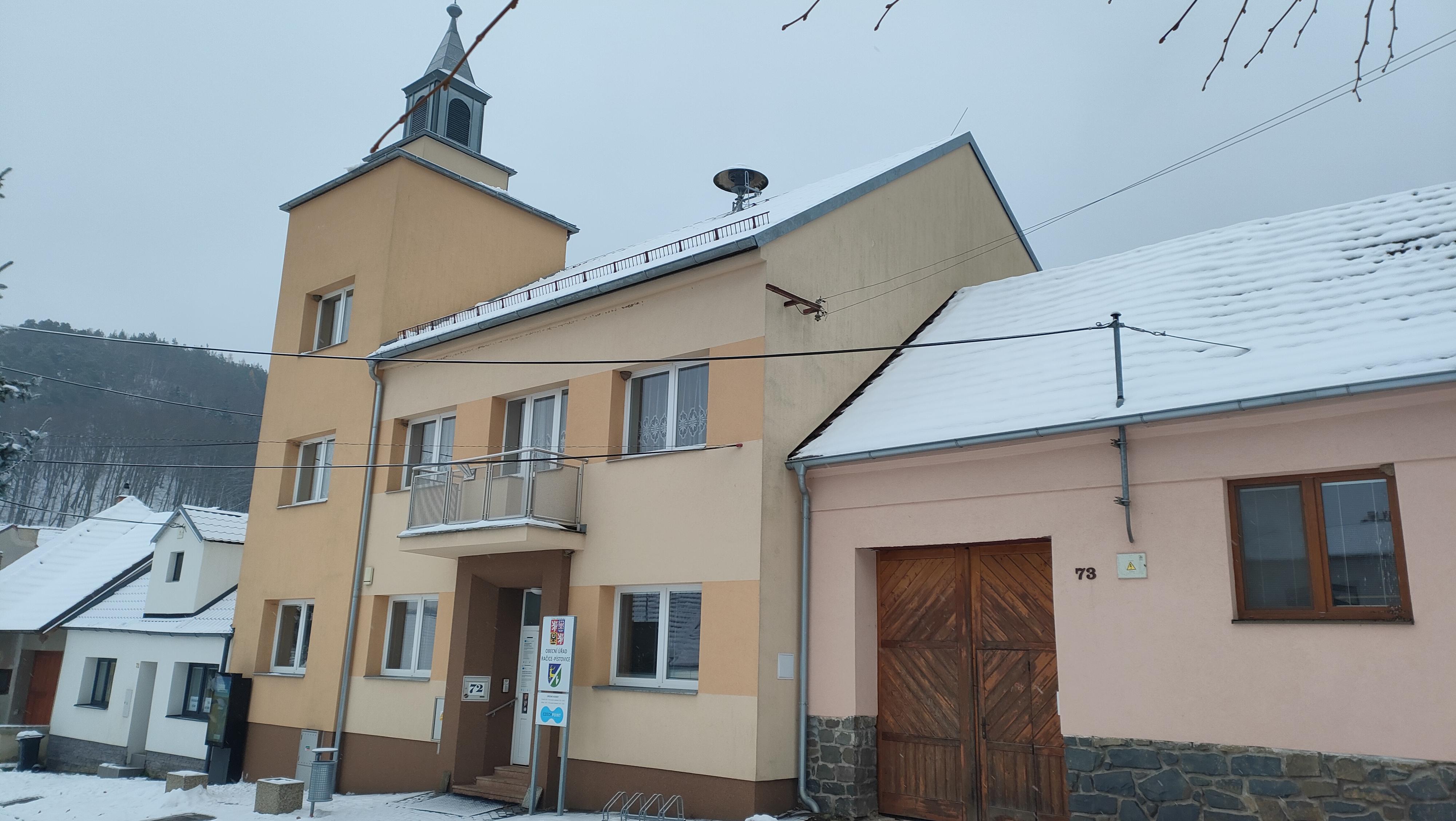 Račiče - Pístovice - obecní úřad