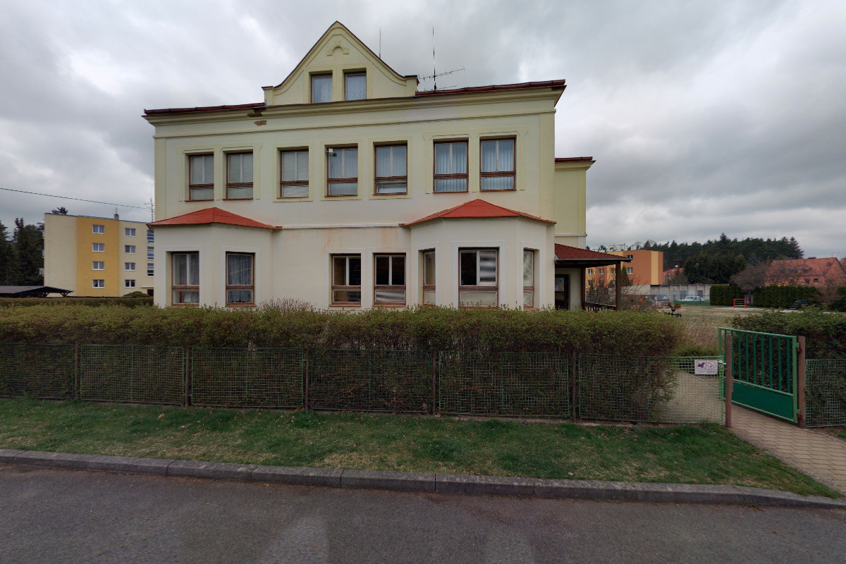 Základní škola a mateřská škola Konstantinovy Lázně foto 2