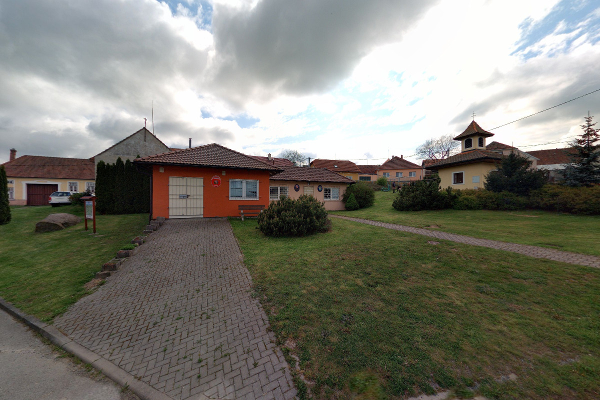 Hroznatín - obecní úřad