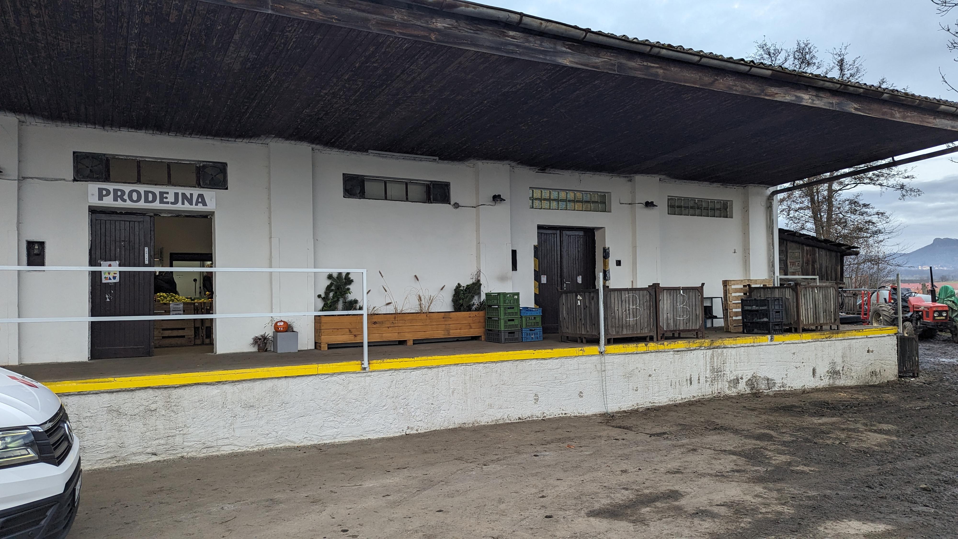 Ovocnářství Ploskovice - farma Petráskovi