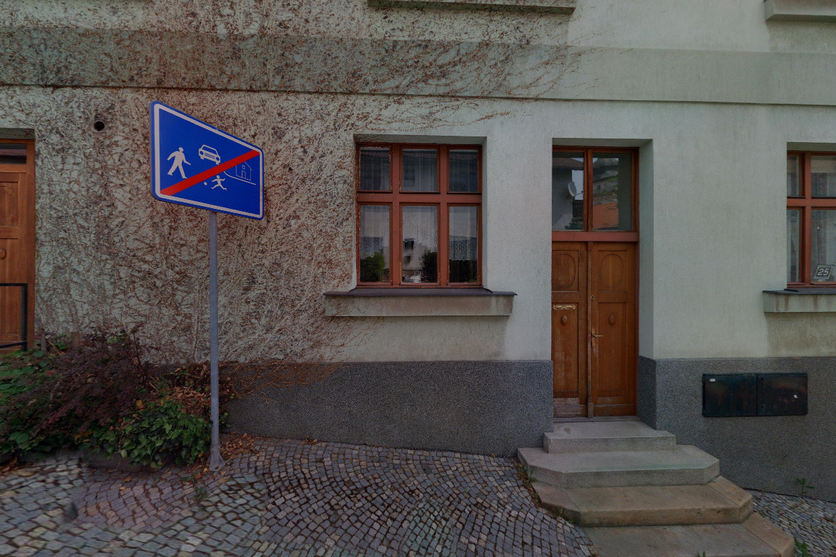 Zubní ordinace BENDENT, s. r. o. - MUDr. E. Novozámská