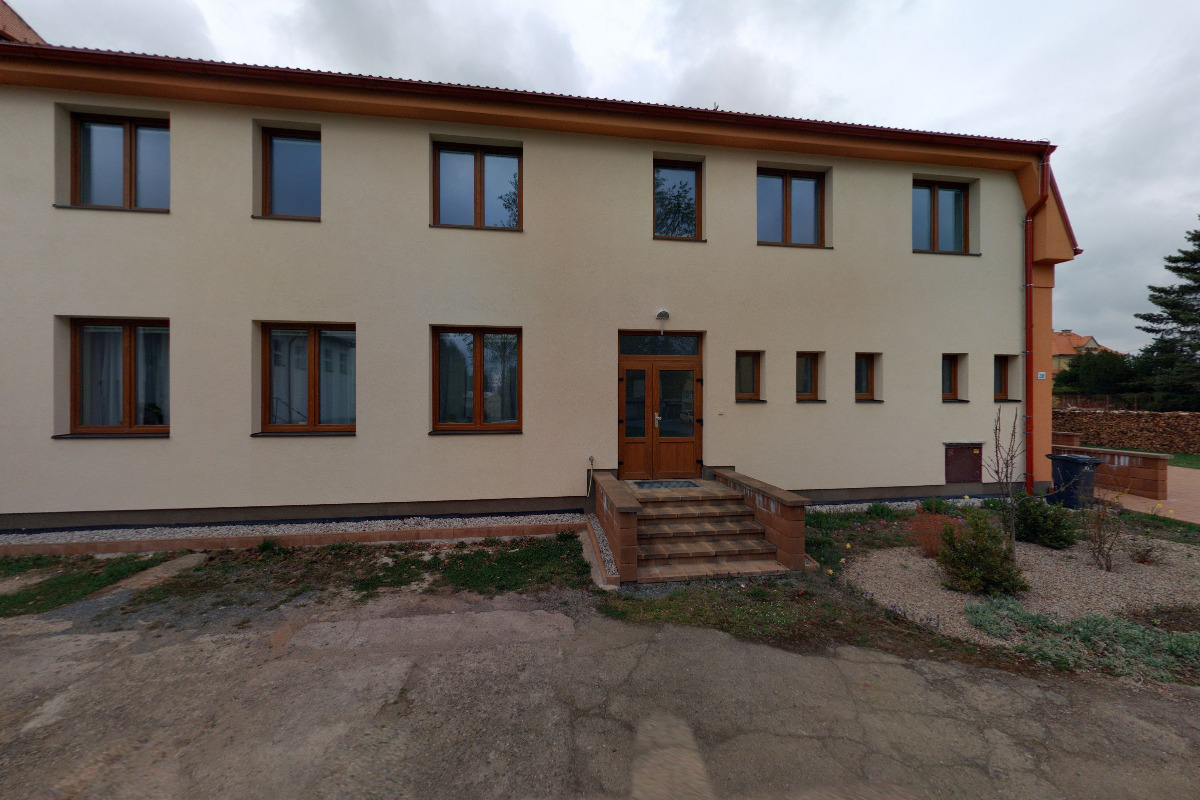 Sbor Bratrské jednoty baptistů v Teplé foto 2