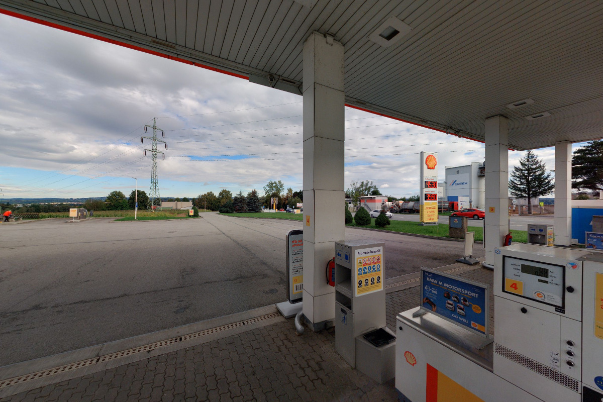 Občerstvení na čerpací stanici Shell foto 2