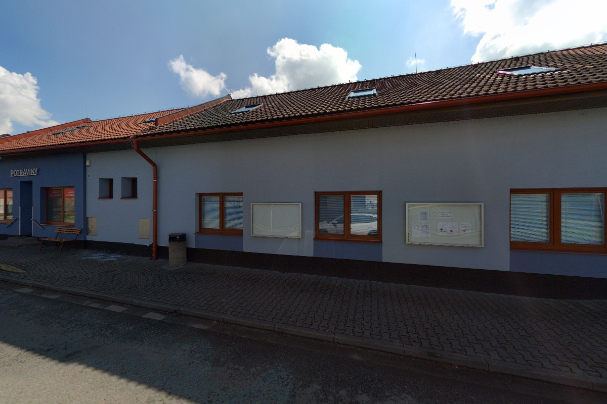 Místní knihovna Urbanice foto 2