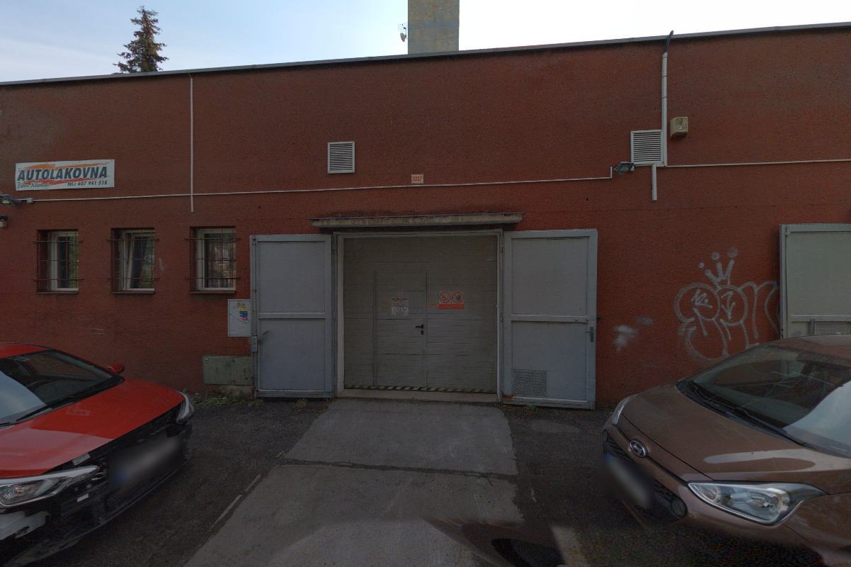 AUTOLAKOVNA NA KOPEČKU