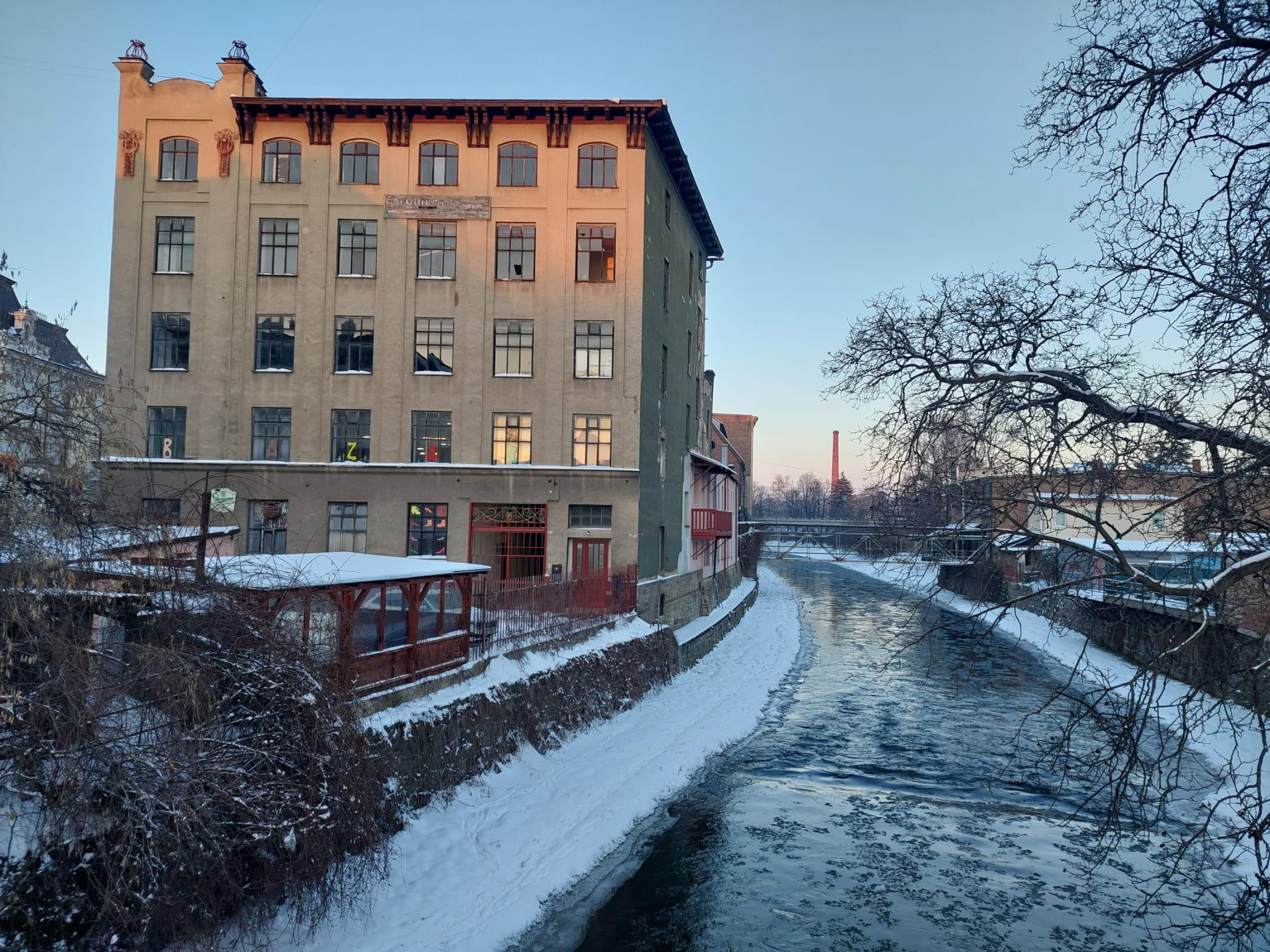 Bazar a zastavárna Na Bělidle foto 2