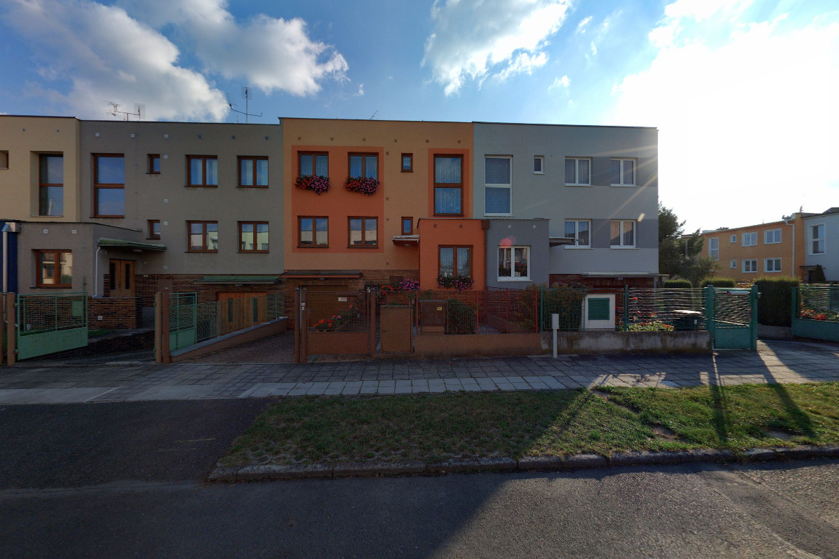 Business & interier touš, s.r.o.