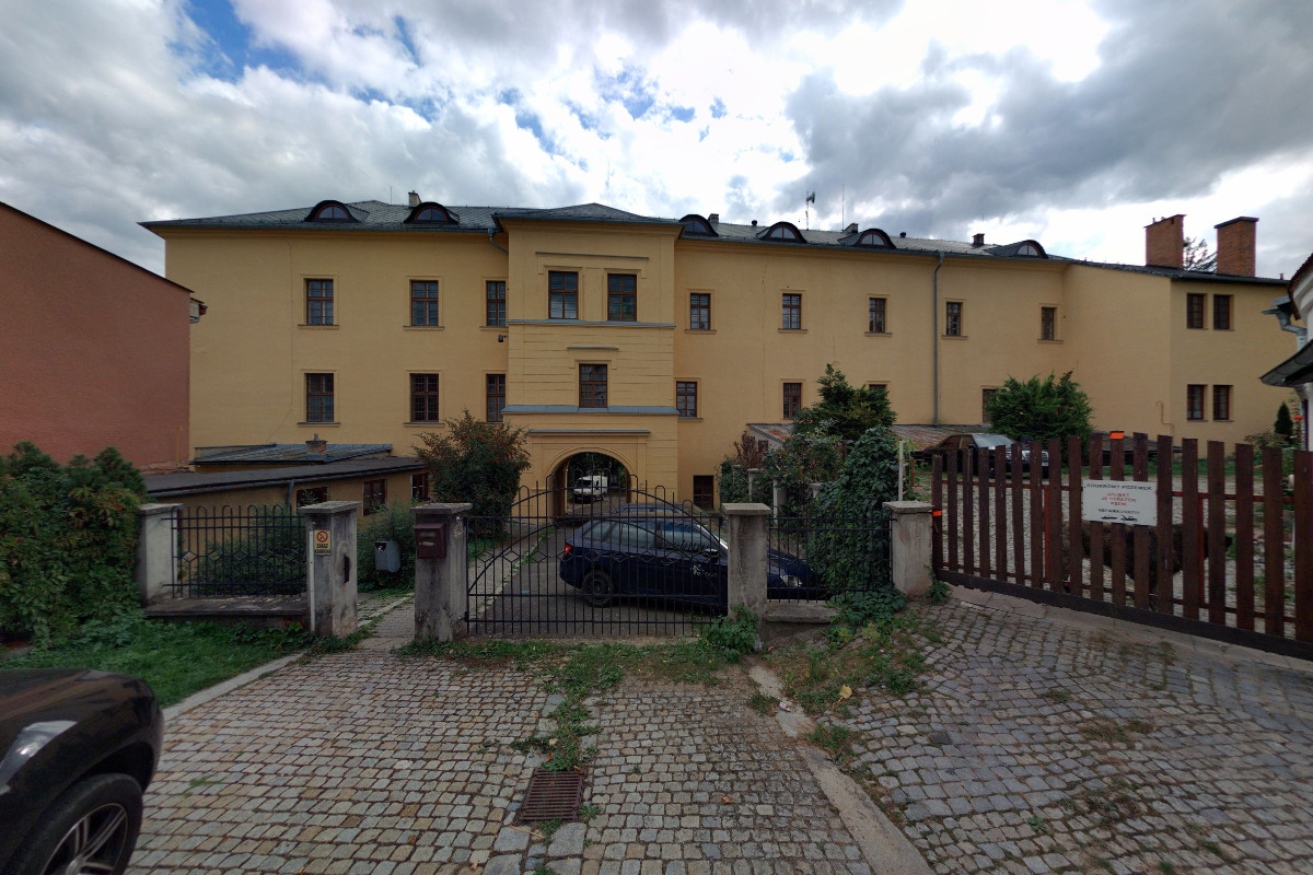 Střední škola řemesel Šumperk - Bulharská foto 2