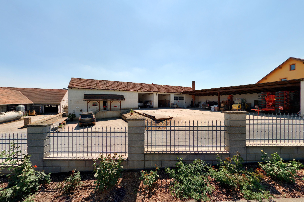 Poláček Farma Hole s.r.o. - Autodoprava