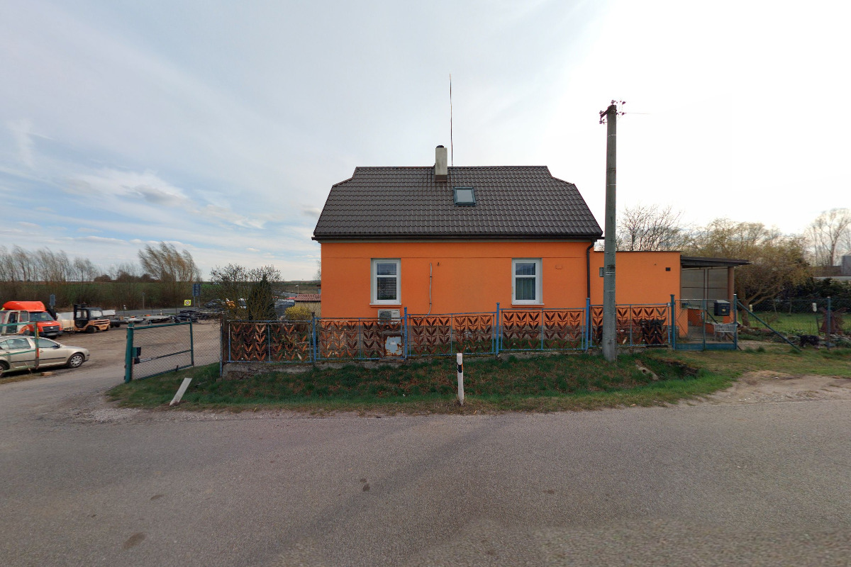 STAVEBNÍ STROJE JIČÍN, s.r.o.