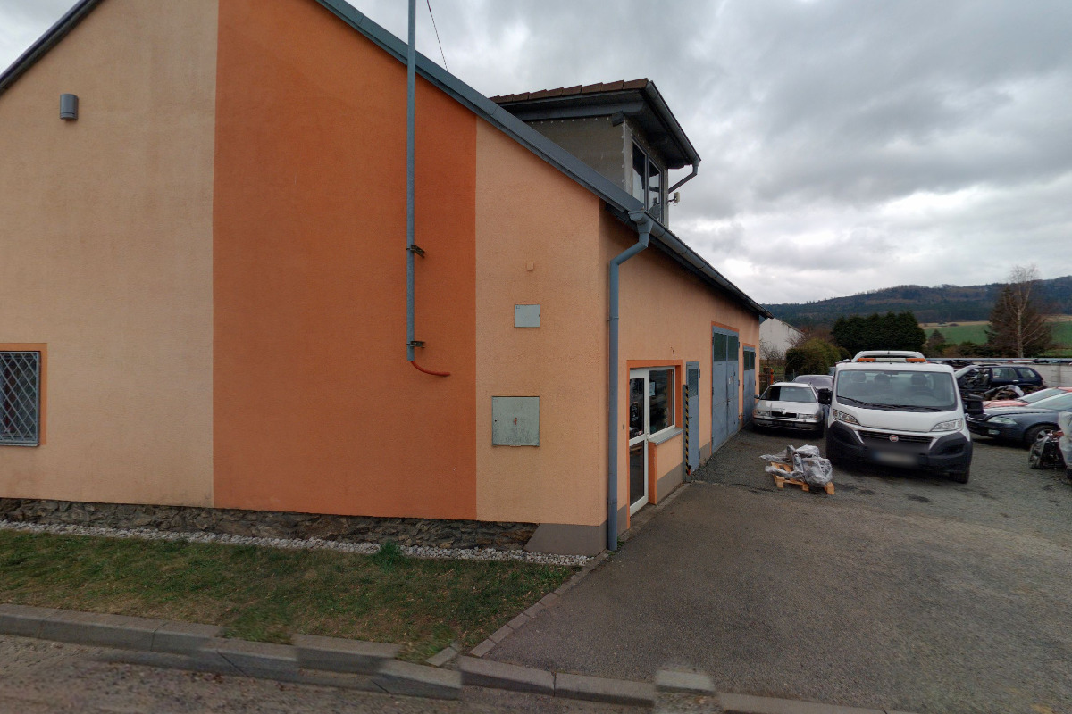 Auto Dolejš - autovrakoviště foto 2