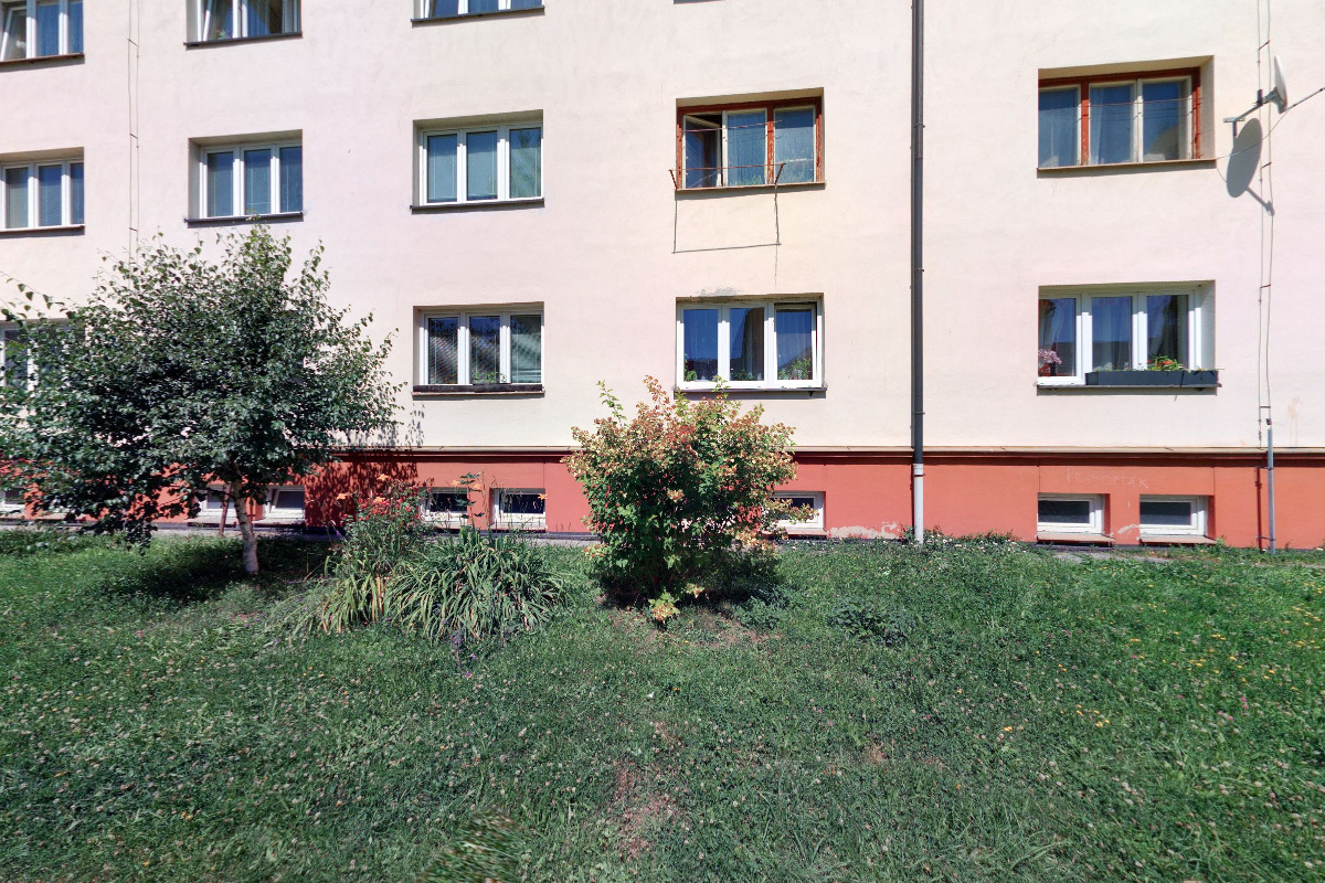 Luka - zahradní úpravy