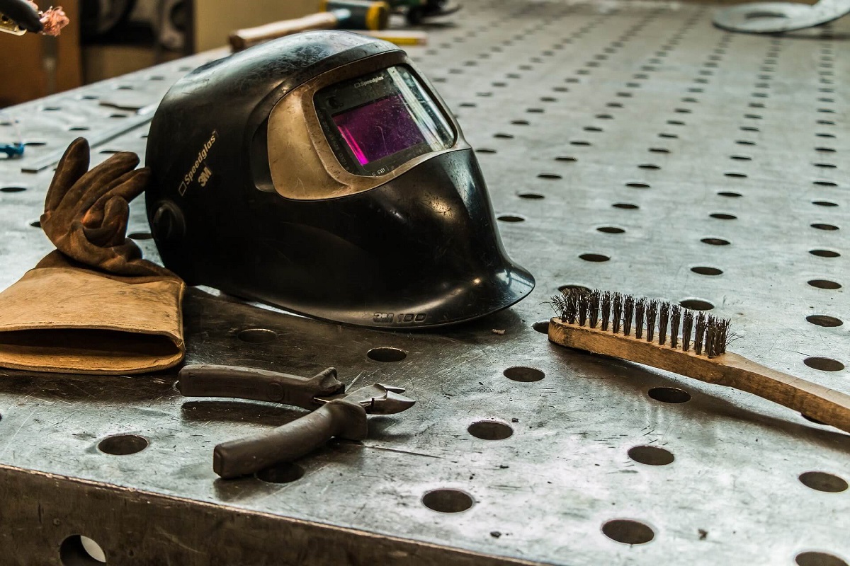 Svářecí a svařovací technika