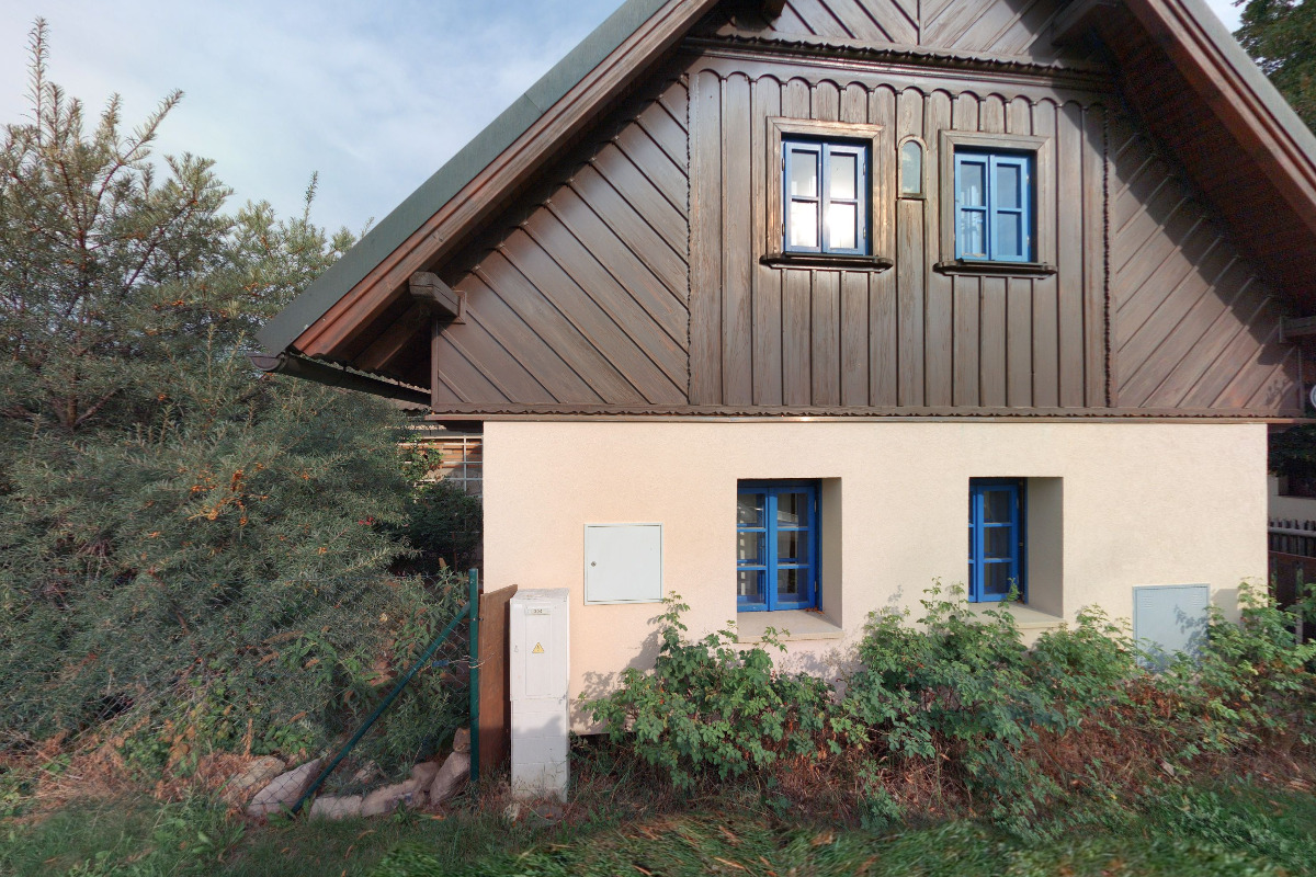 Hejral, kamna a krby