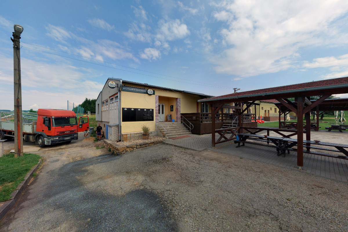 Hospoda U Koupaliště foto 3