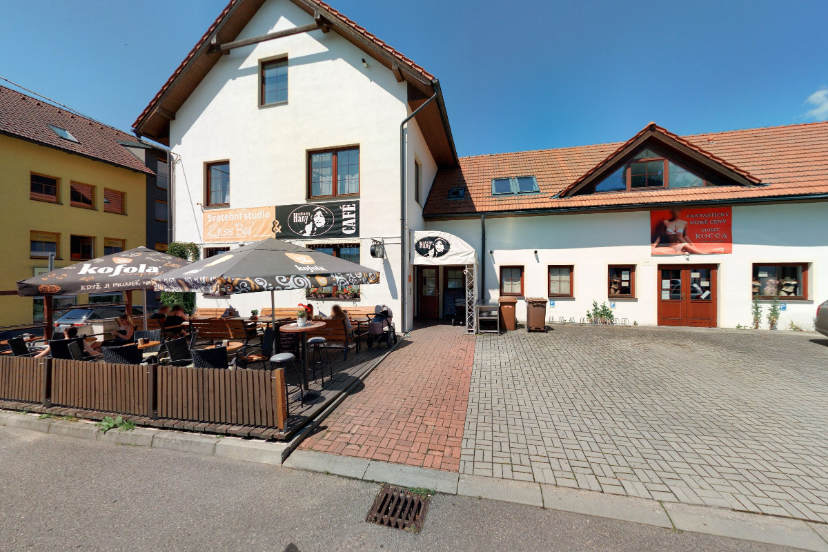 Kriss Bey svatební salon - Mgr. Aleš Hrbek