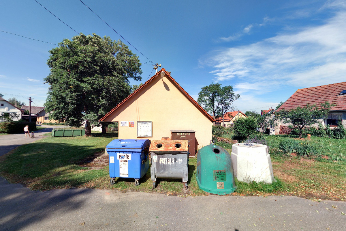 Vysoká Lhota - obecní úřad foto 3