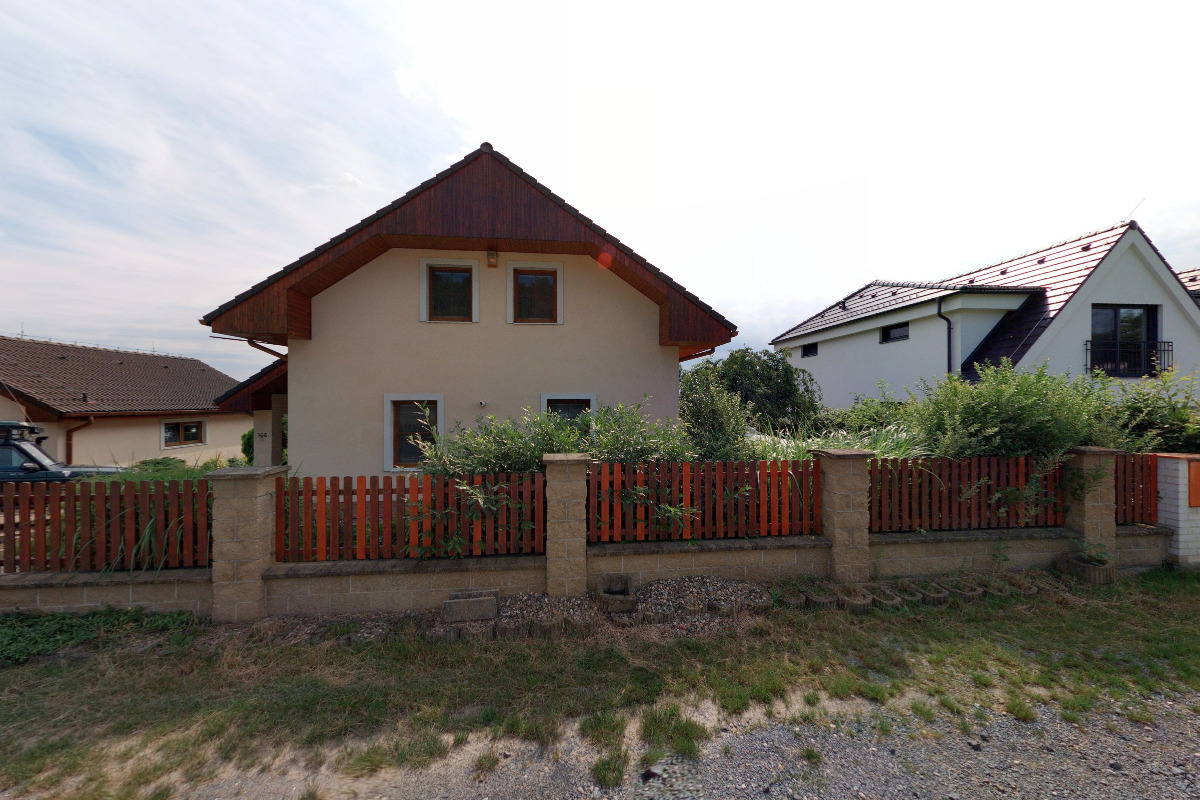 Ing. Petr Hloušek, certifikovaný makléř RE/MAX 4 You foto 6