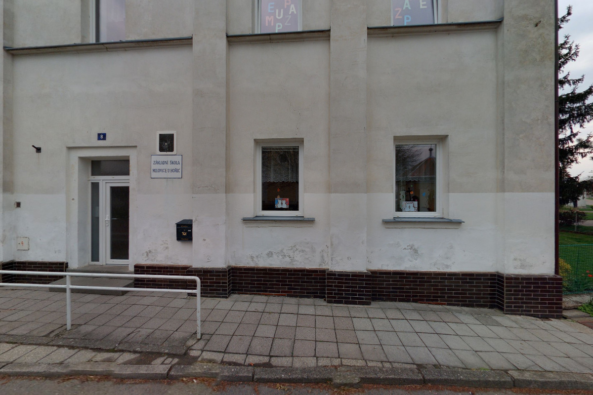 ZŠ Milovice u Hořic foto 2