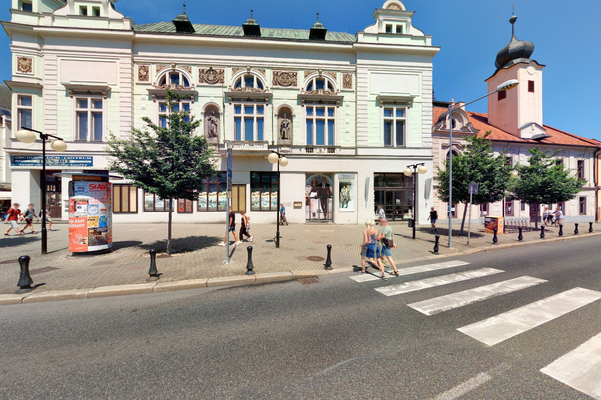 Mgr. Lenka Bělecká