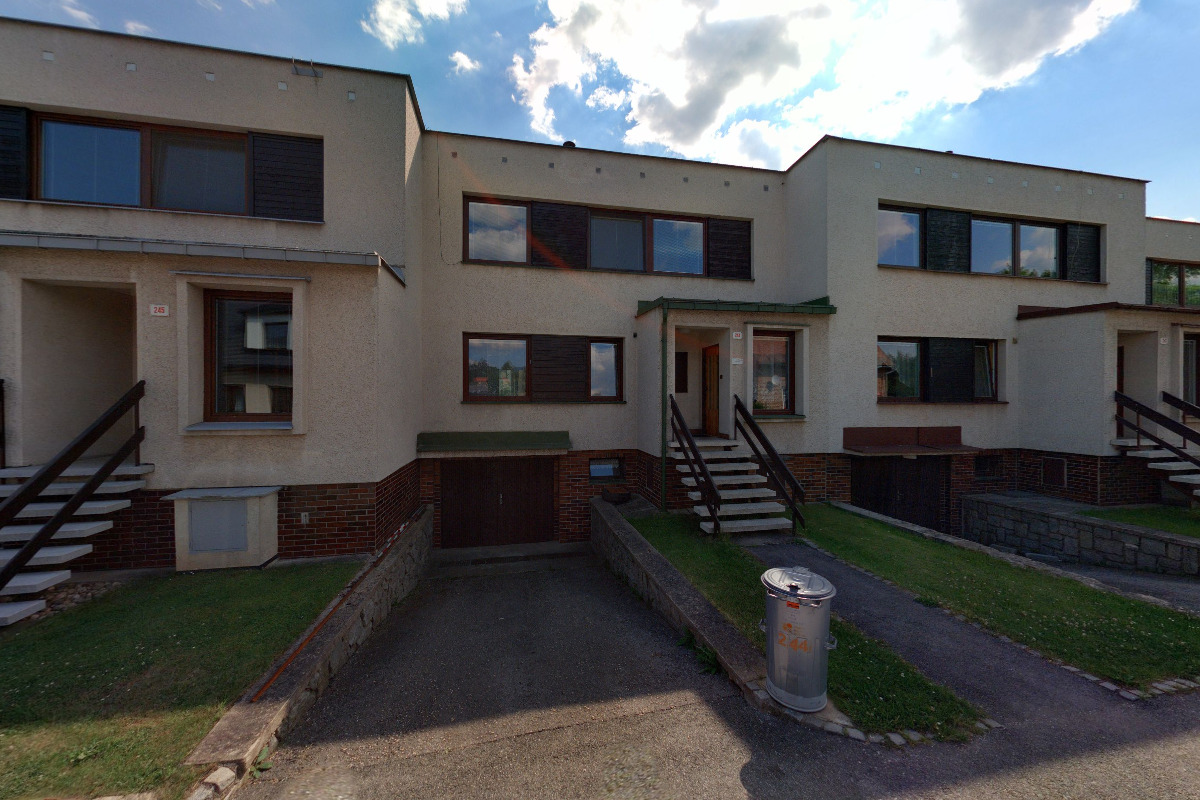 Milan Korbelář - realitní kancelář