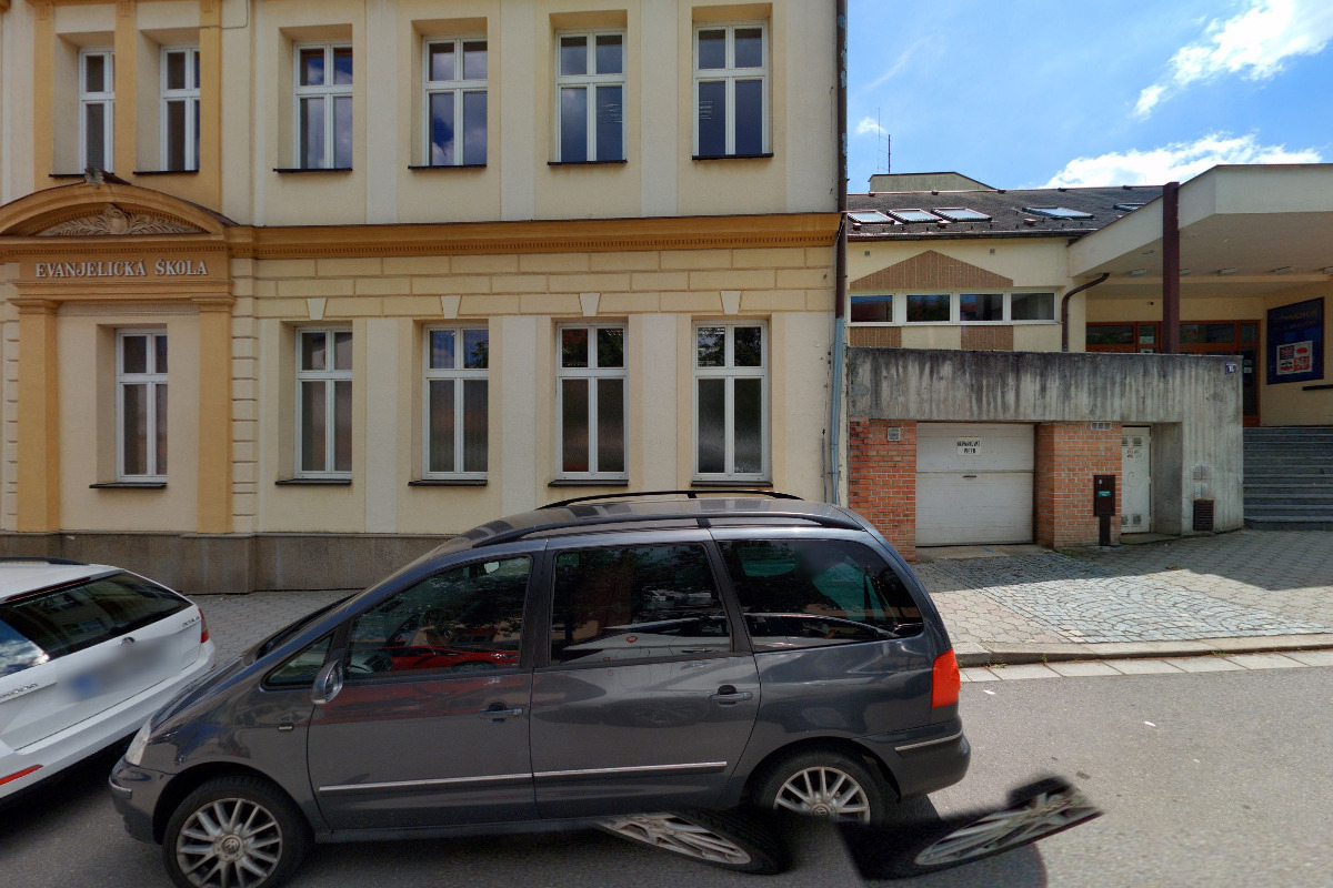 Gymnázium Dr. A. Hrdličky Humpolec foto 2