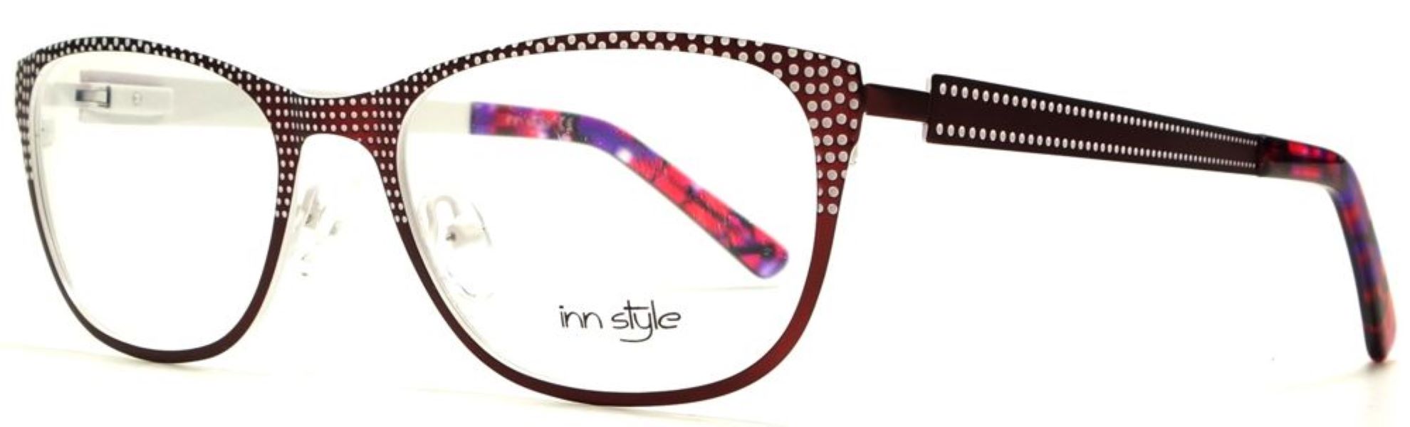 Pomoc s výběrem brýlí s naší stylistkou