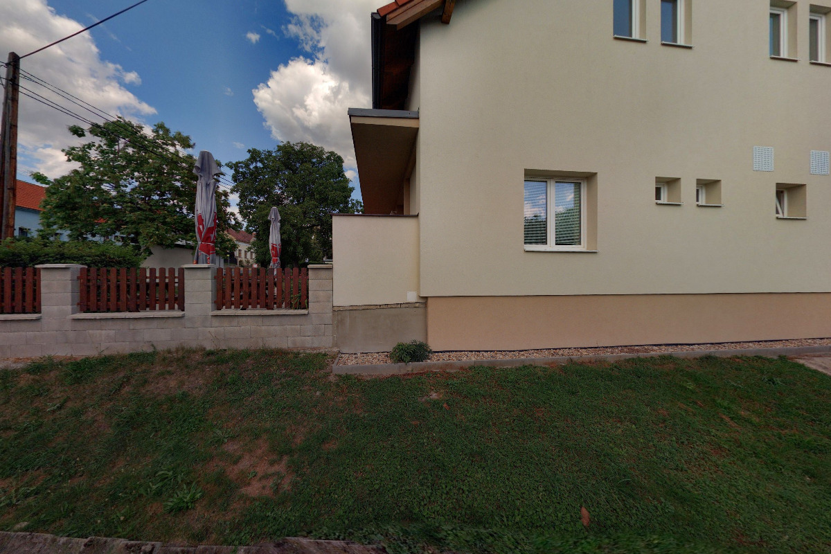 HOSPŮDKA NA NÁVSI foto 2