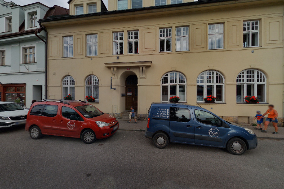 Školní jídelna Slovanská