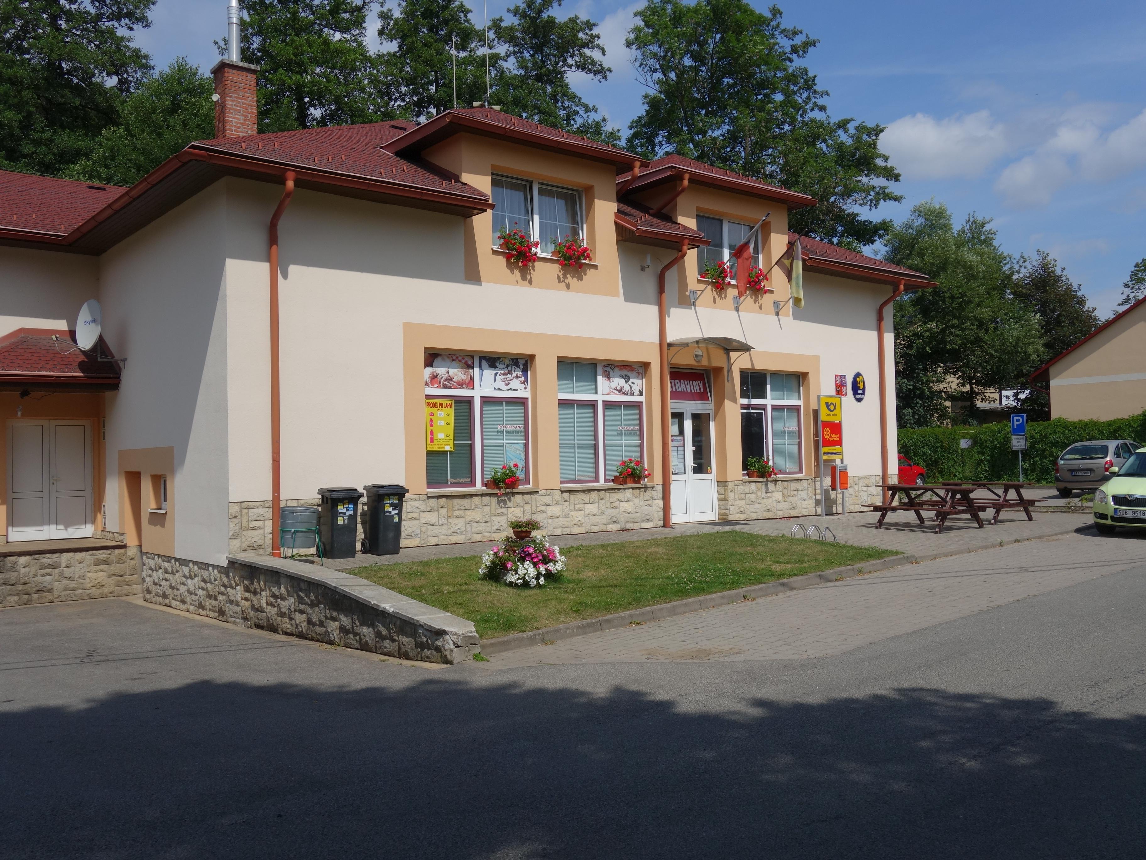 Suchý Důl - obecní úřad foto 2