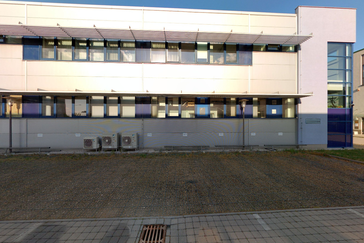 Nové technologie – výzkumné centrum Západočeské univerzity v Plzni foto 2