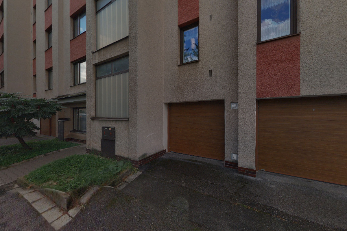 Cert. č. 002833 Jindra Machová foto 2