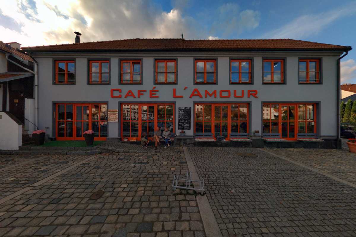 Masáže LOTOS - Ivana Zachatová