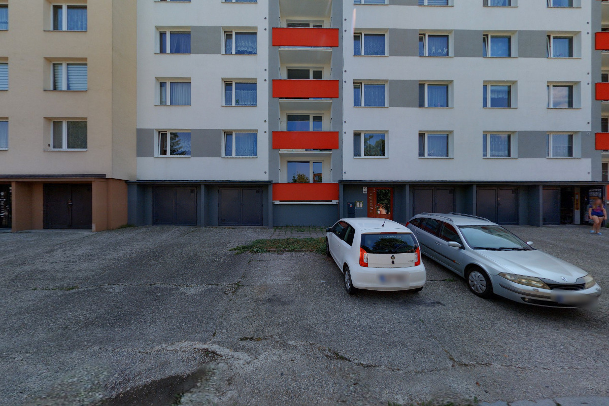 Půjčky - Dana Korbelová