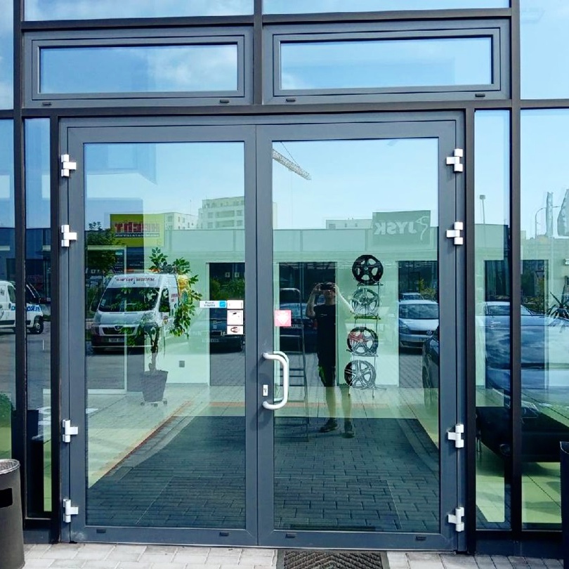 Staklo Glass Contsruction foto 3