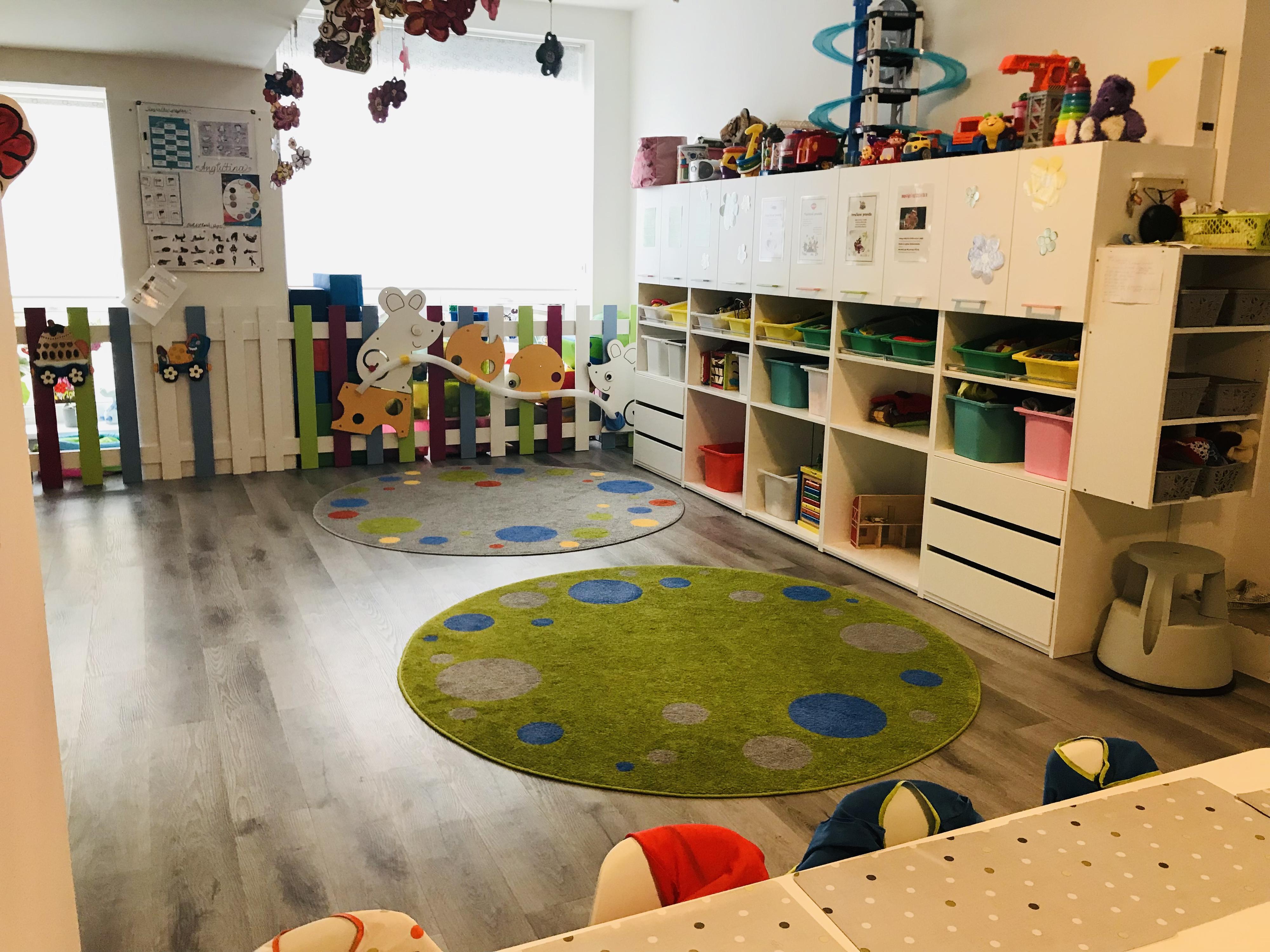 Neználek - dětská skupina foto 4