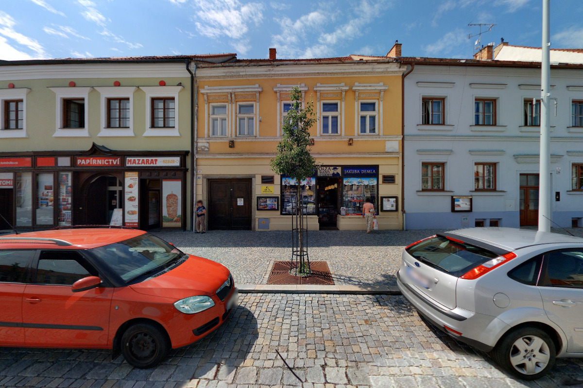 KNIHKUPECTVÍ JAKUBA DEMLA foto 2