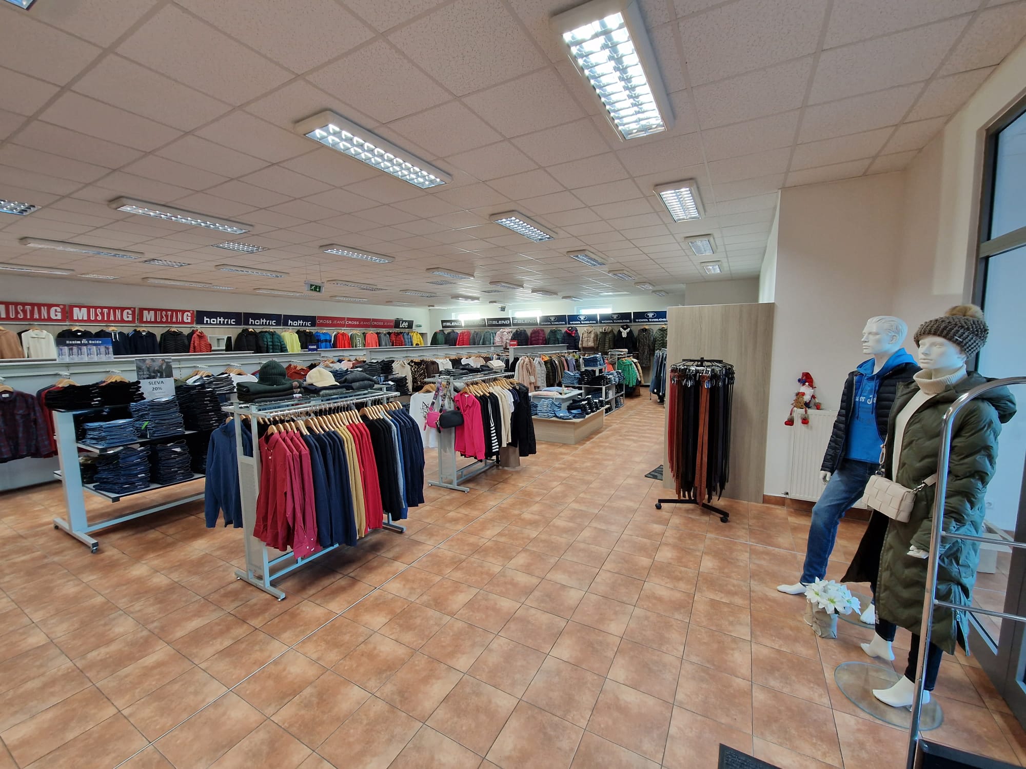 WRANGLER -JEANSZONE foto 3