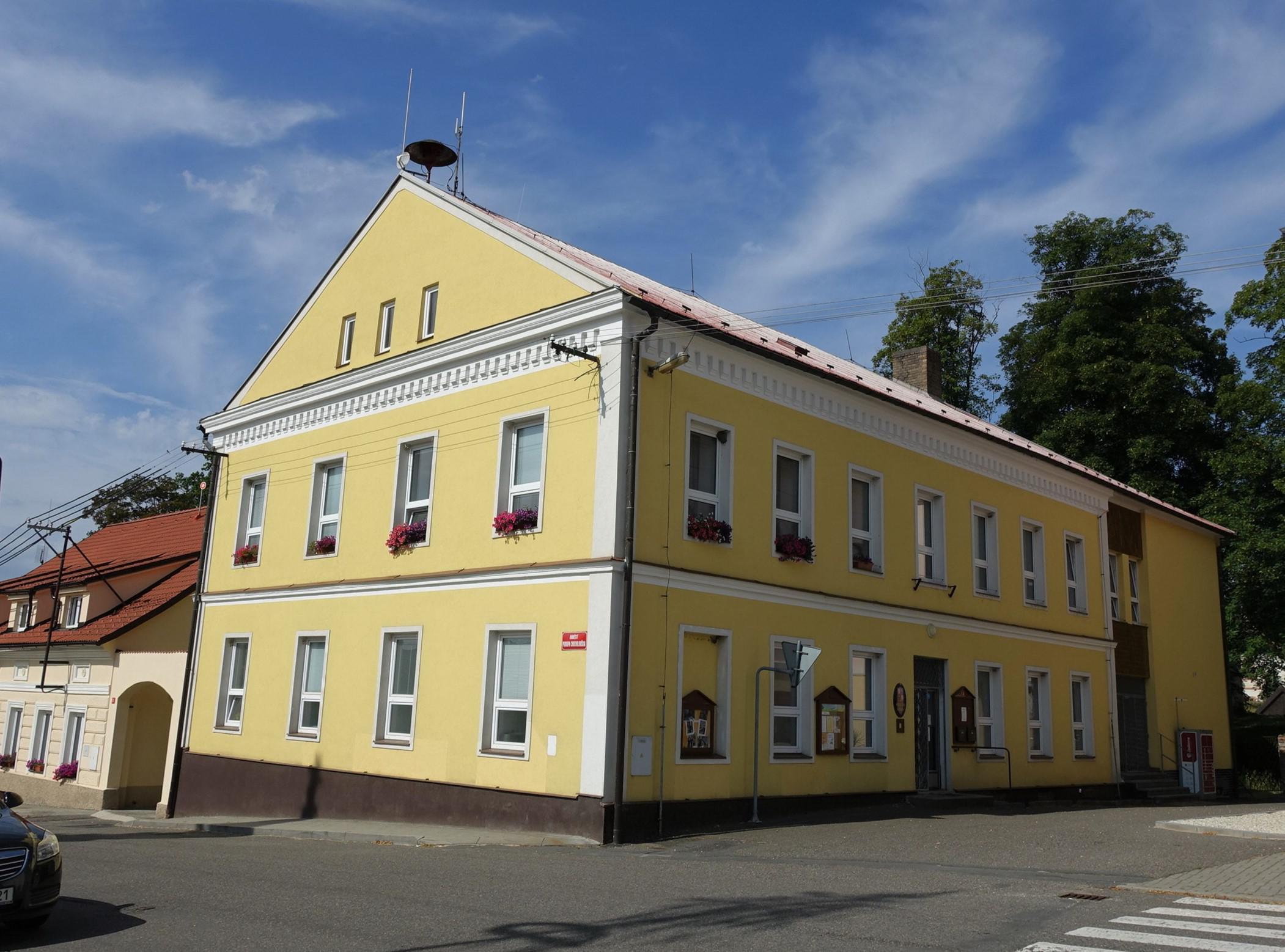 Nadějkov - obecní úřad