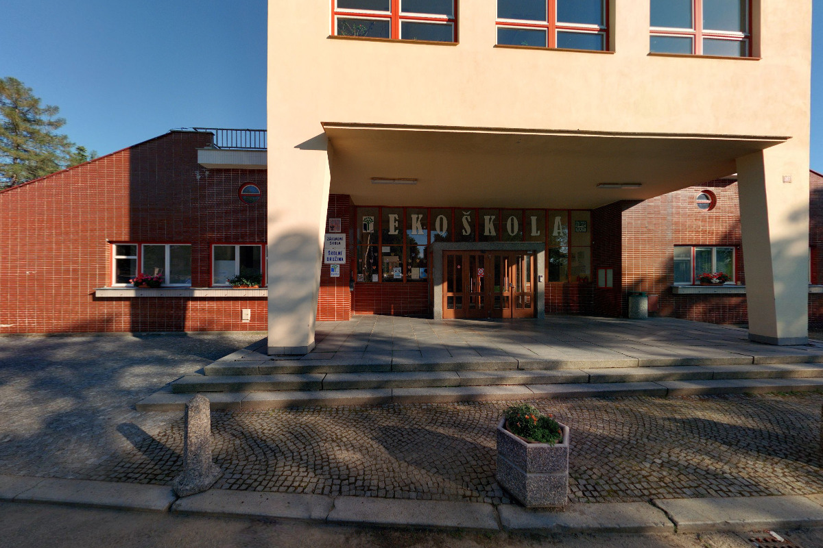 Základní škola a Mateřská škola Černovice