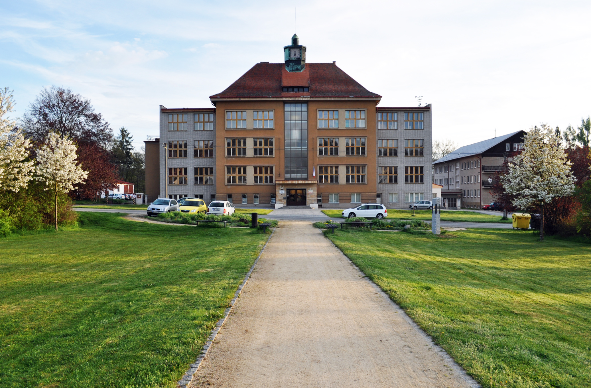 Gymnázium a Střední odborná škola, Plasy foto 4
