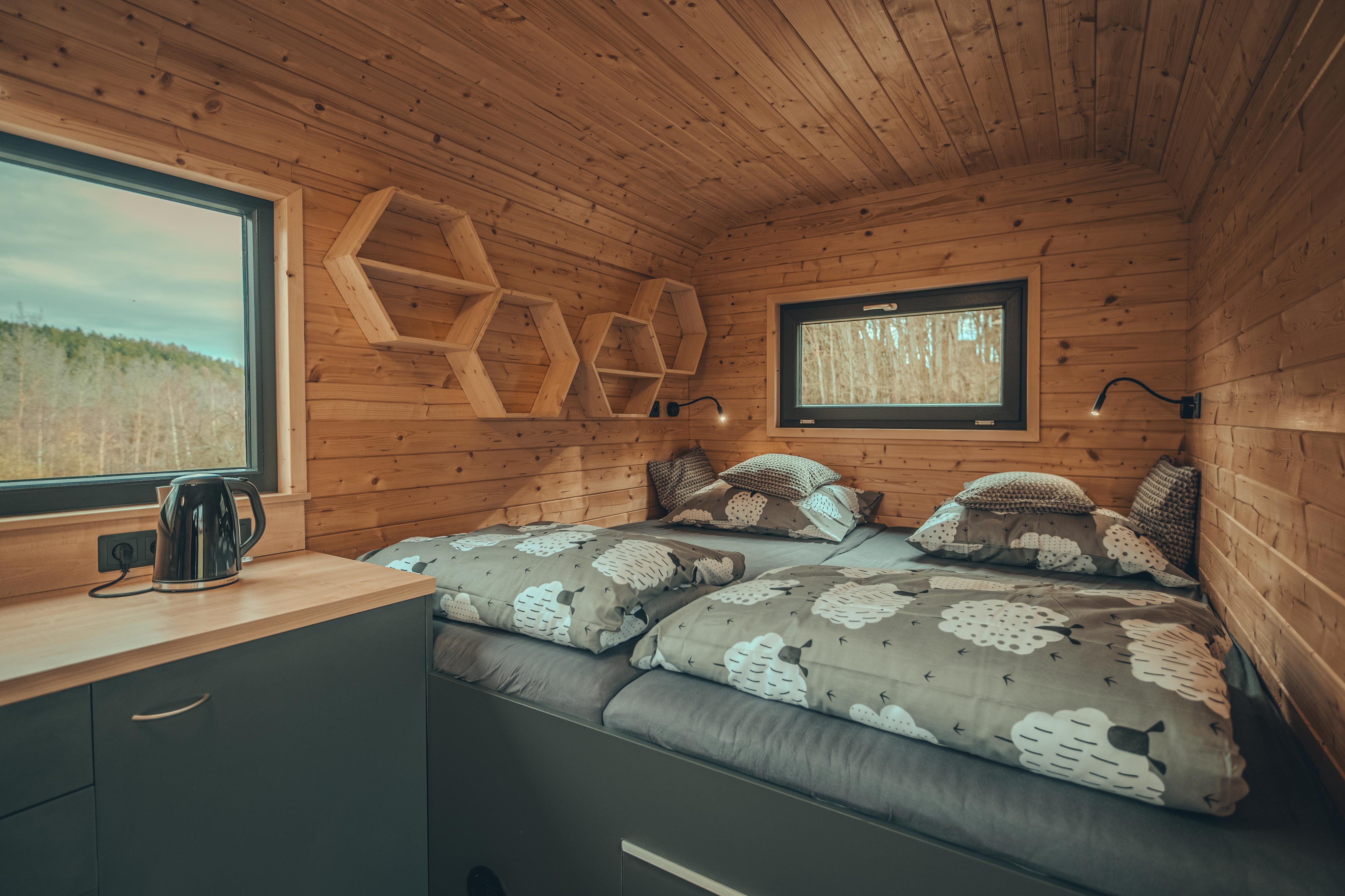 Císařský medový glamping foto 5