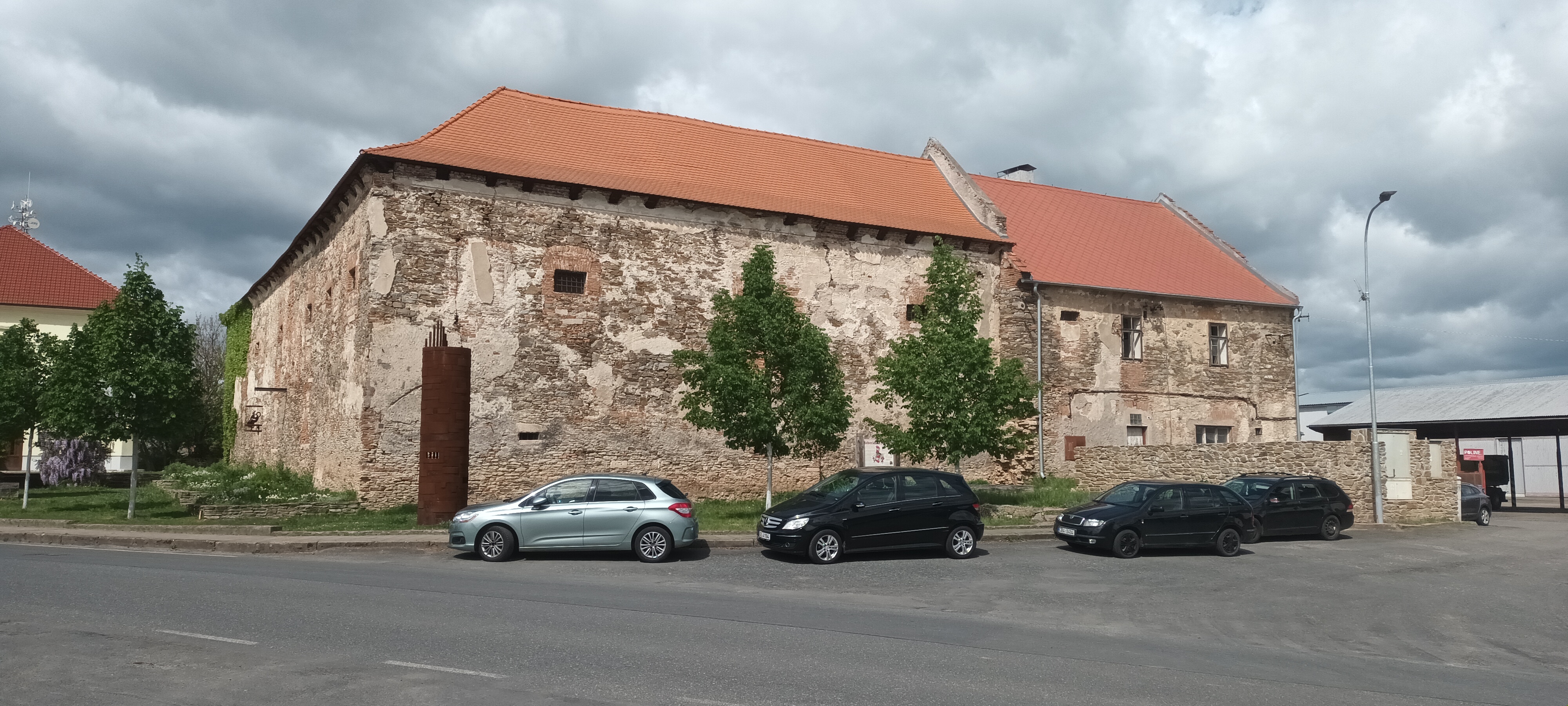 Nebovidy - obecní úřad foto 2