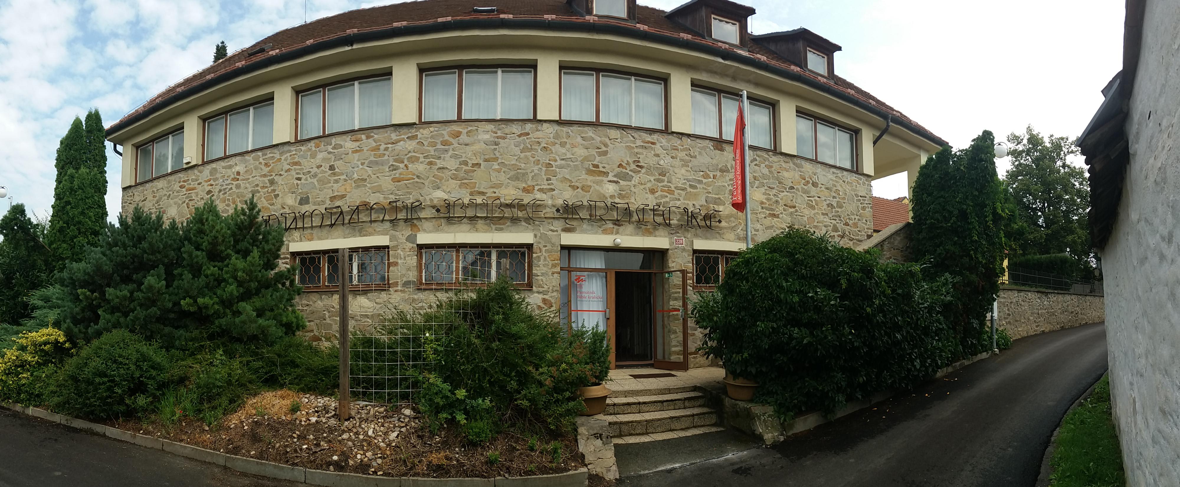 Památník Bible Kralické foto 5