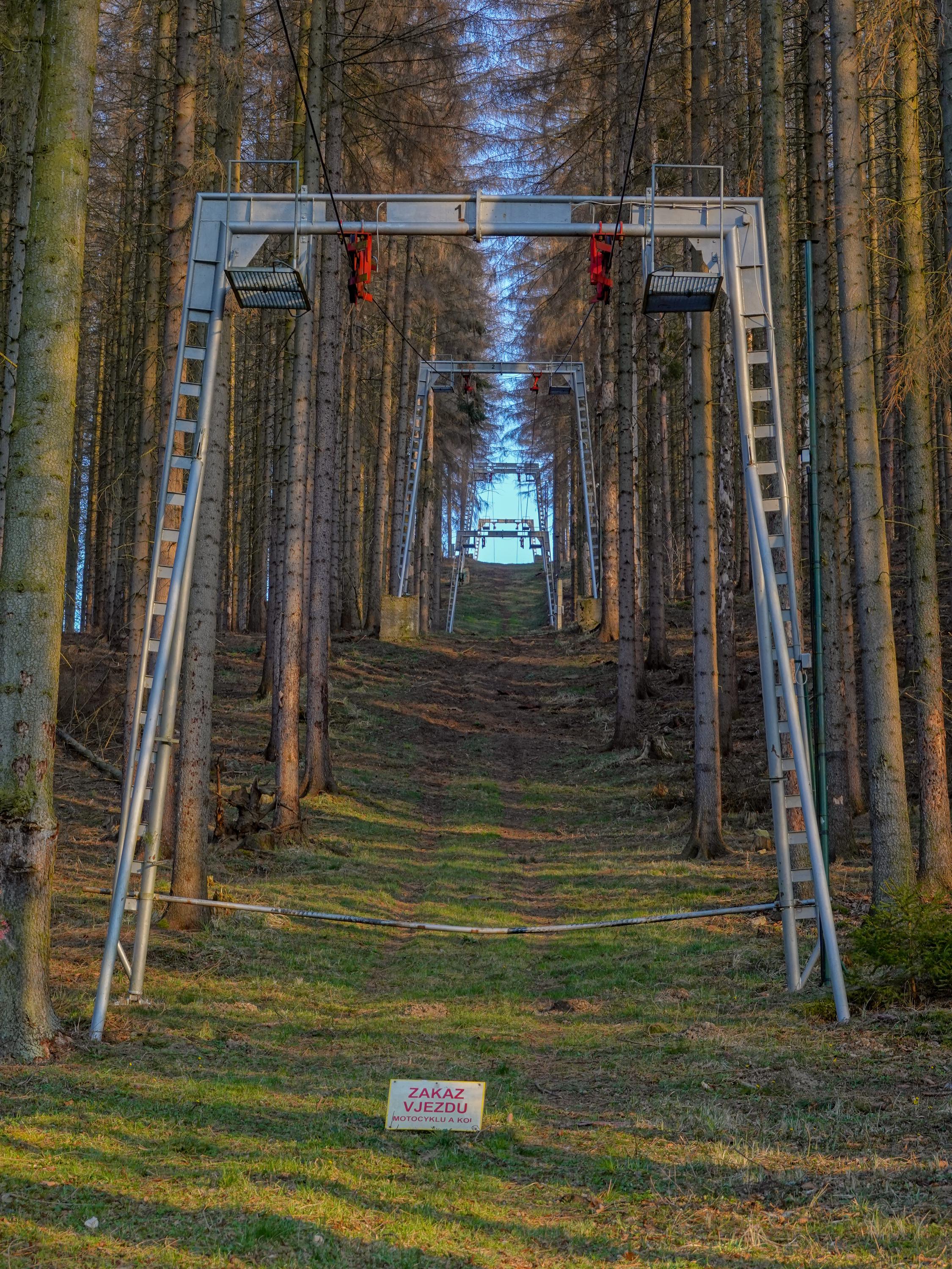 Lyžařský areál Jalovec